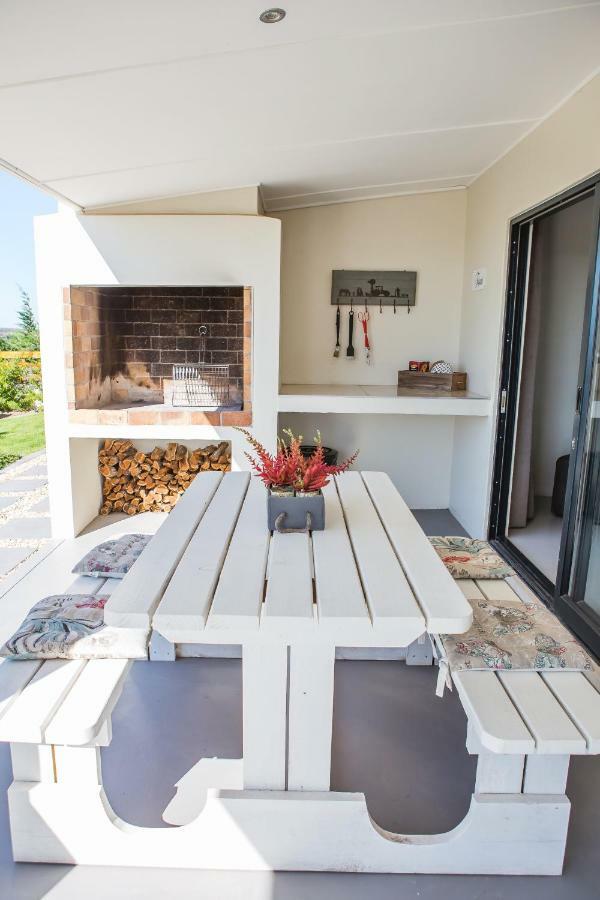 לאנגבאן Three Feathers Cottages מראה חיצוני תמונה